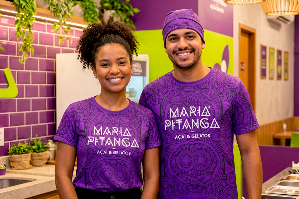 Camisetas e uniformes com sublimação têxtil personalizados